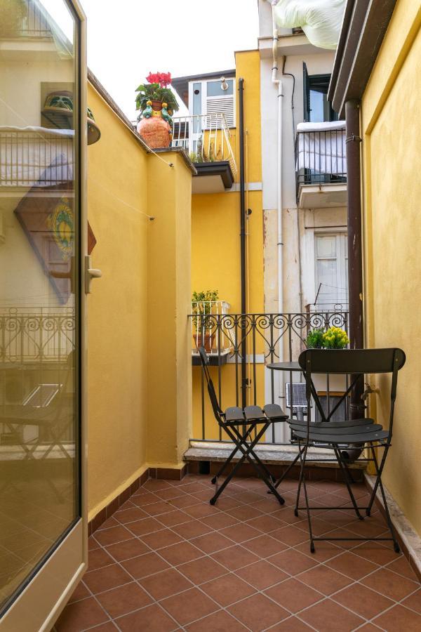 Amuni Taormina Apartment Екстериор снимка