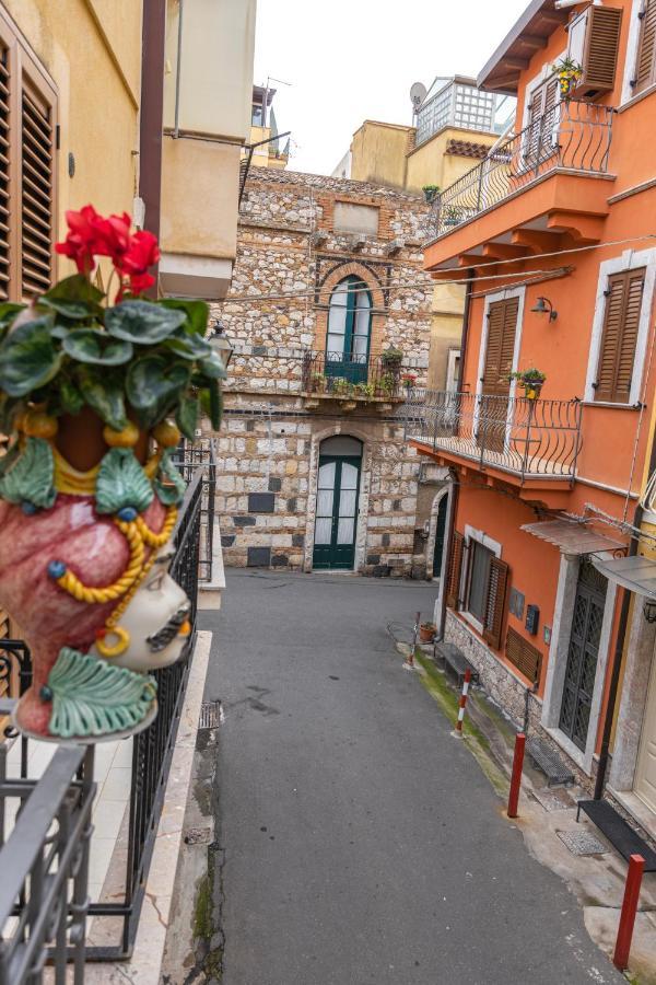 Amuni Taormina Apartment Екстериор снимка