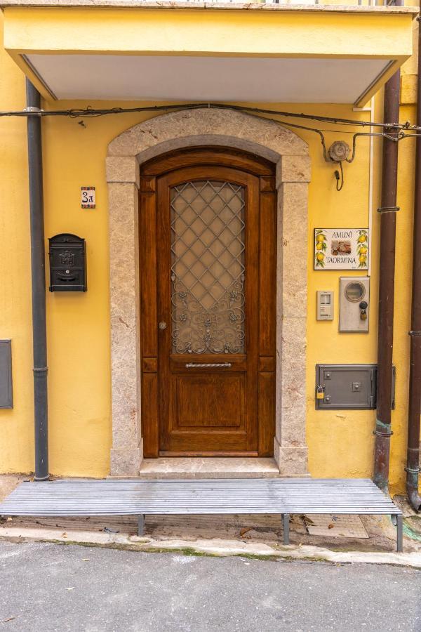 Amuni Taormina Apartment Екстериор снимка
